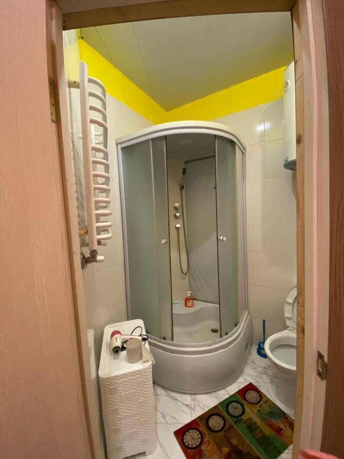 31 Котлярська Daire Lviv Dış mekan fotoğraf